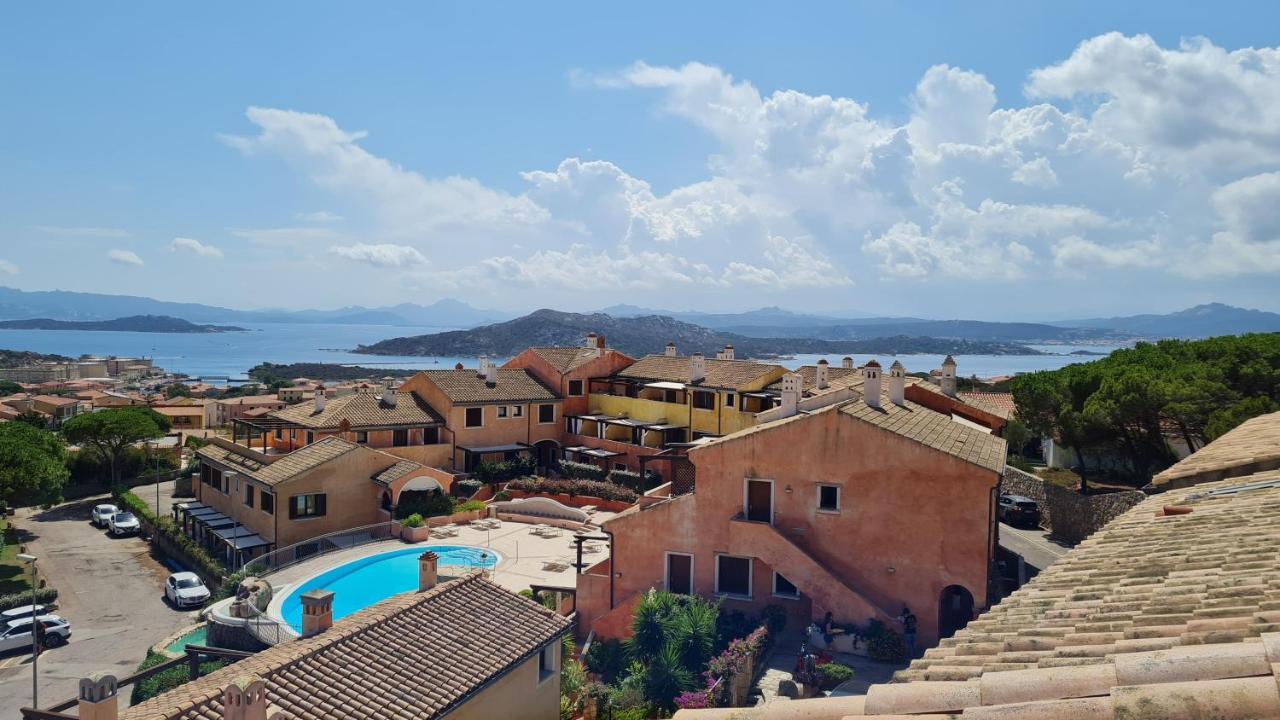 Residence Borgo Punta Villa La Maddalena  Bagian luar foto