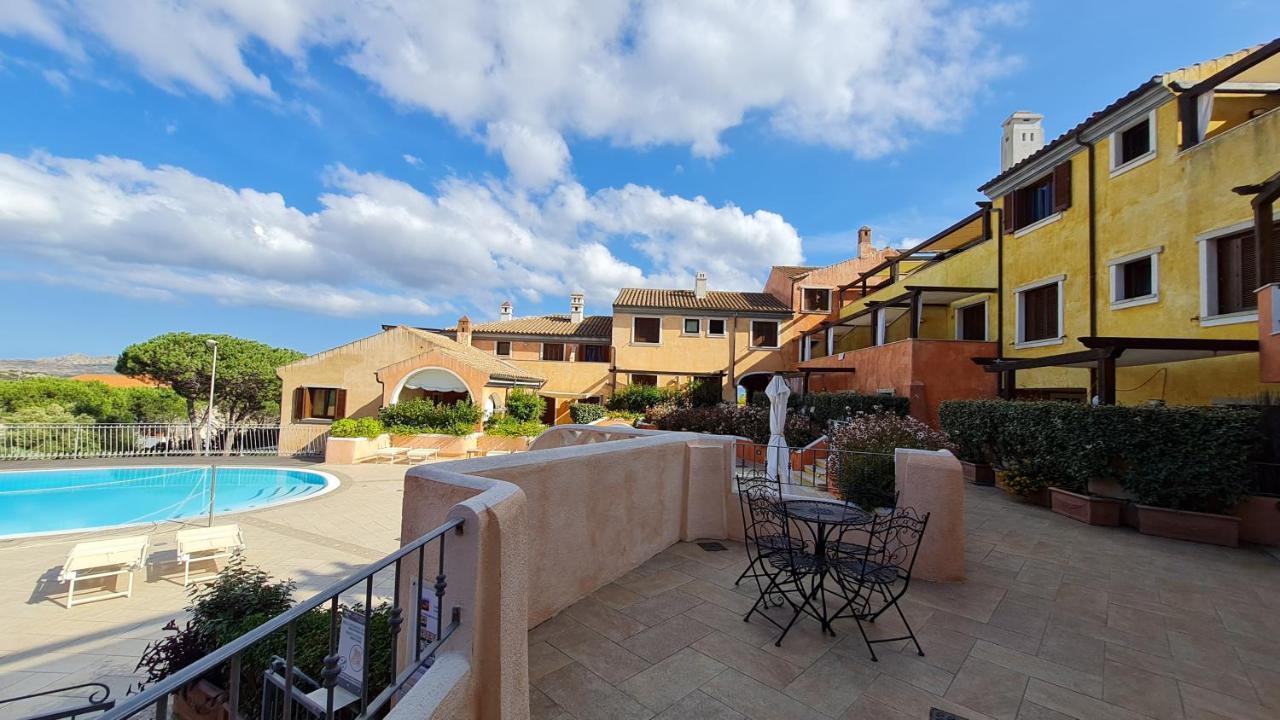 Residence Borgo Punta Villa La Maddalena  Bagian luar foto