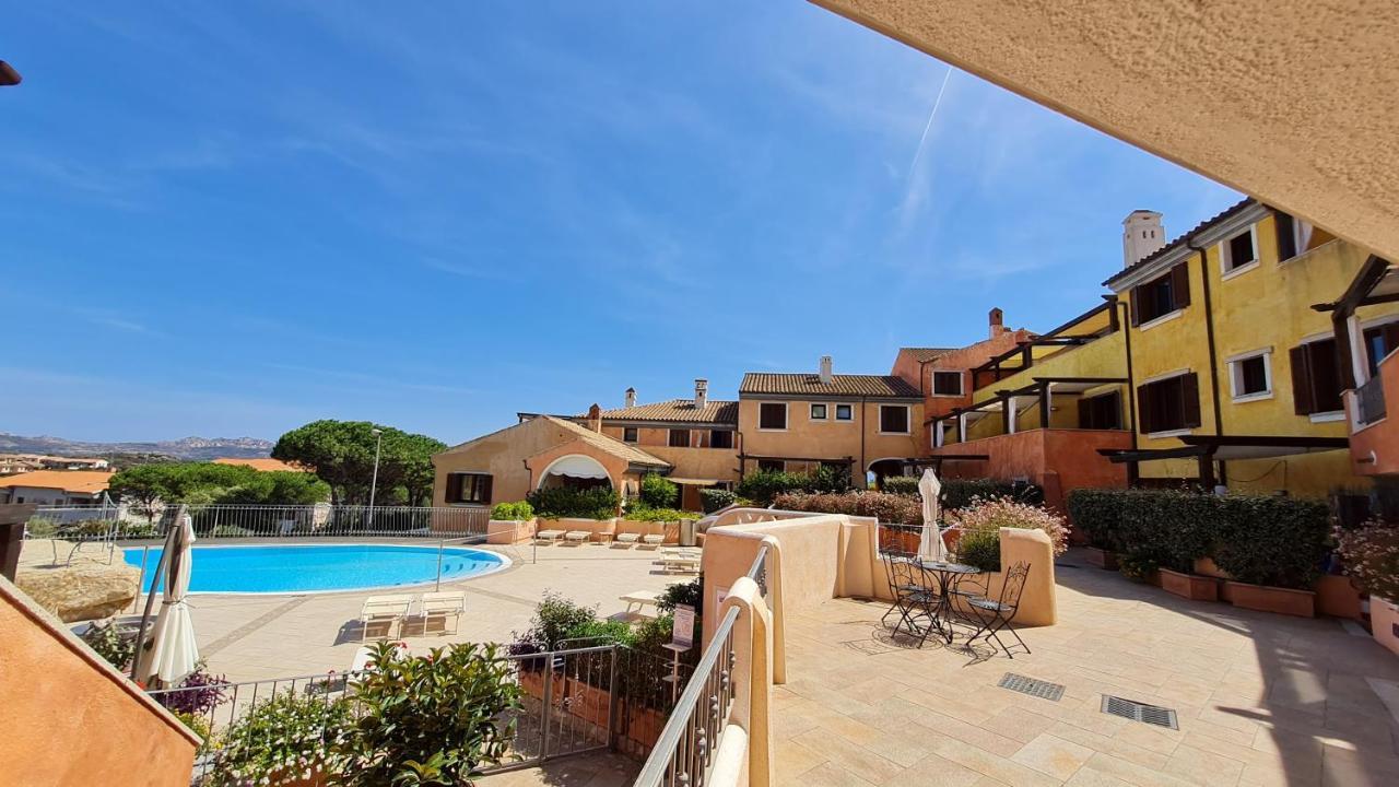 Residence Borgo Punta Villa La Maddalena  Bagian luar foto