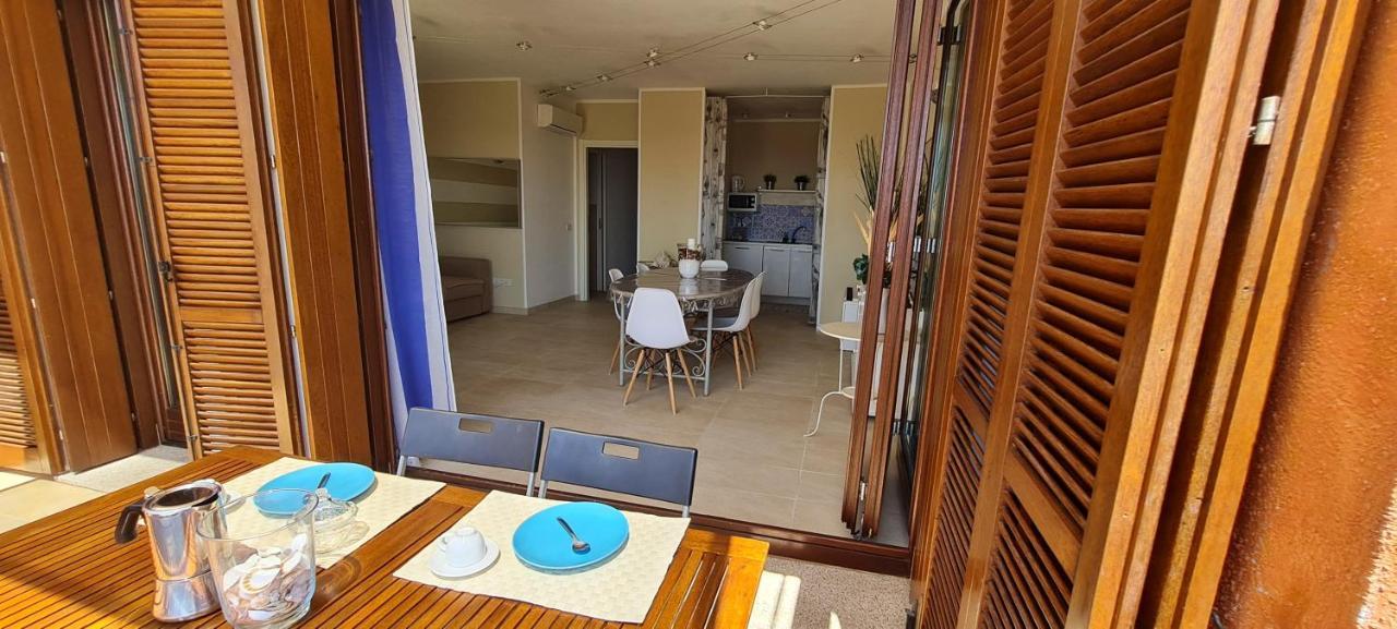 Residence Borgo Punta Villa La Maddalena  Bagian luar foto